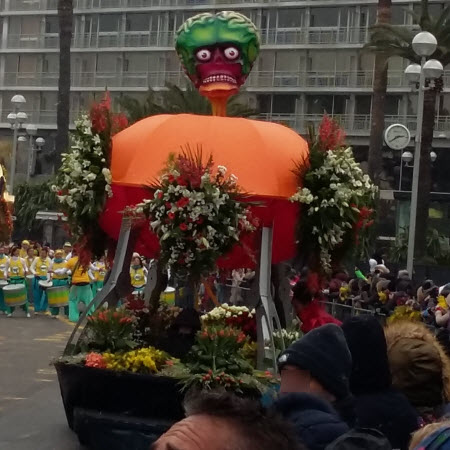 Nice Carnival - Orange Alien