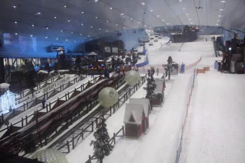 Indoor skiing in Dubai