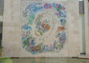Chagall's Le prophète Elie (The Prophet Elijah) mosaic